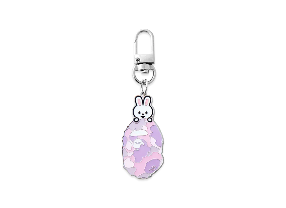 A BATHING APE x Stray Kids Key Ring Lee Know "Pink"