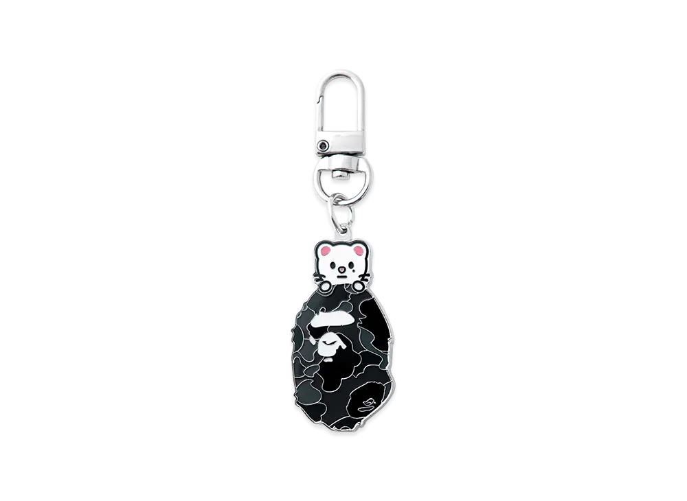 A BATHING APE x Stray Kids Key Ring Hyunjin "Black"