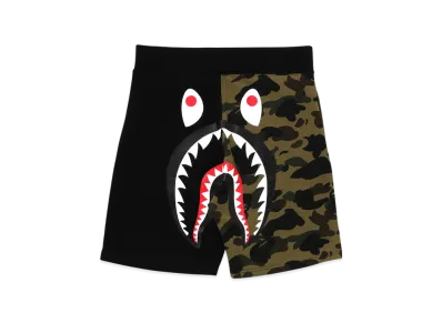 A BATHING APE 1St Camo Back Shark Sweat Shorts "Green"