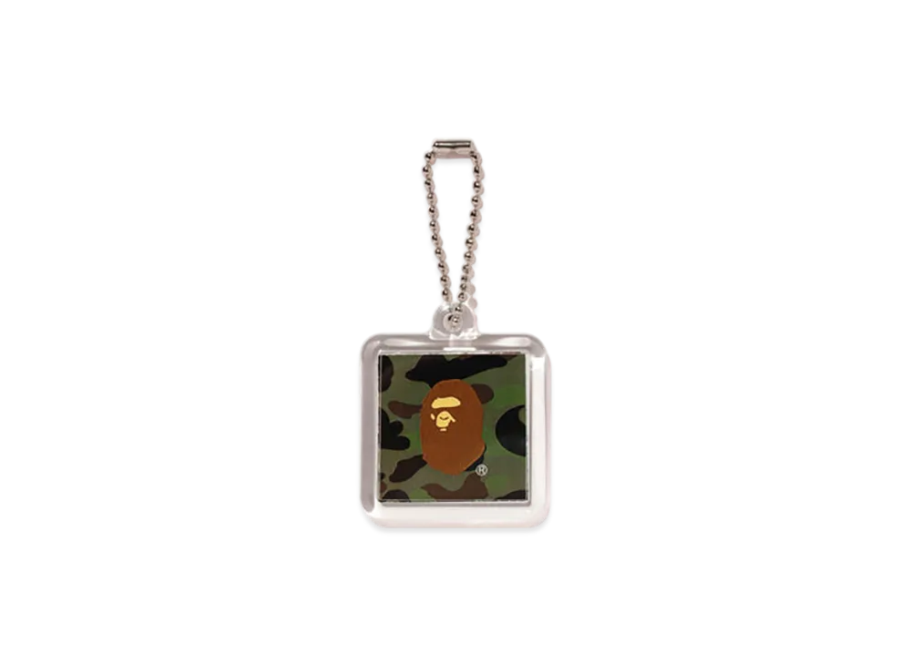 A BATHING APE 1St Camo Keychain "Green"