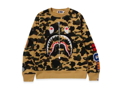 A BATHING APE 1St Camo Shark Crewneck "Yellow"