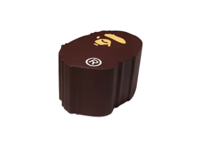 A BATHING APE Ape Head Stool "Brown"