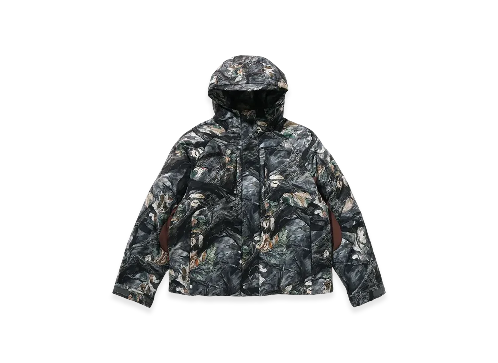 A BATHING APE Tree Edge Camo Metal Logo Down Jacket "Brown"