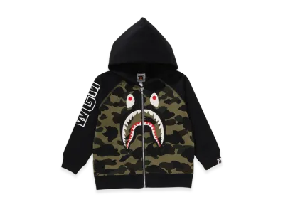 A BATHING APE 1st Camo Shark Patch Zip Hoodie "Green"