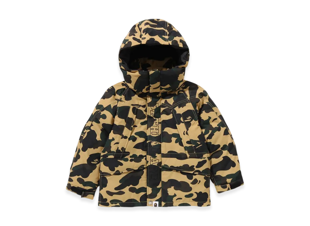 A BATHING APE 1st Camo Snowboard Down Jacket Kids "Yellow"