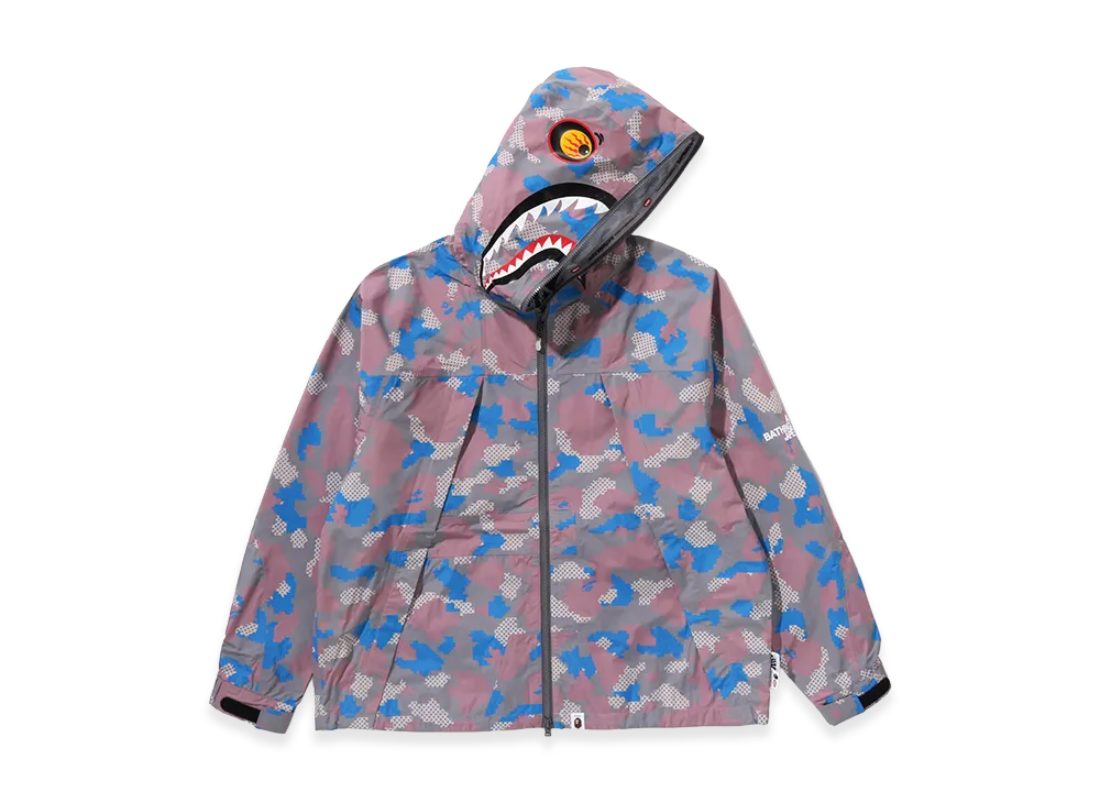 A BATHING APE x KAZUKI KURAISHI Camo Shark Packable Snowboard Jacket "Multi"