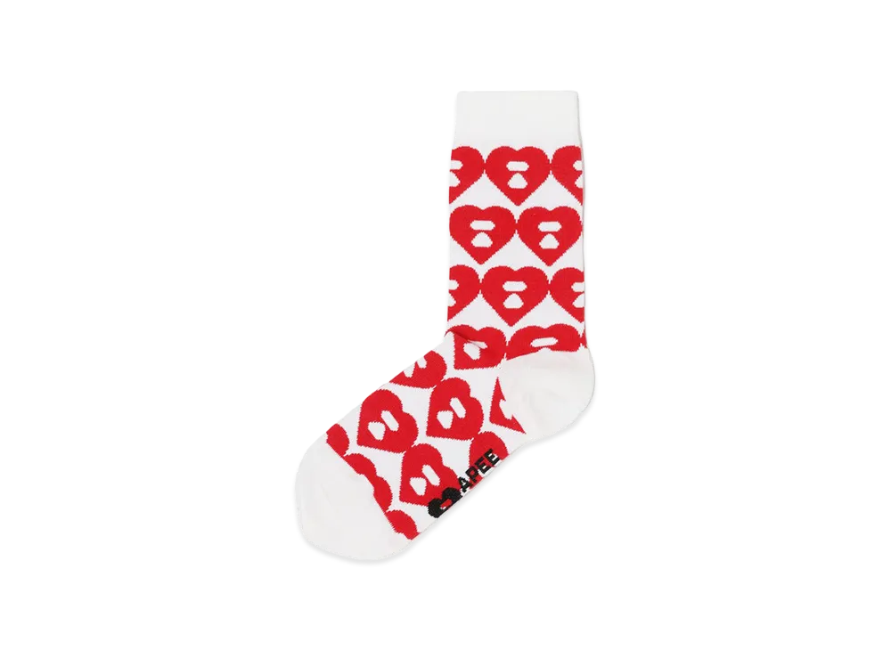 A BATHING APE Women's Big Heart Monogram Intarsia Socks "White"