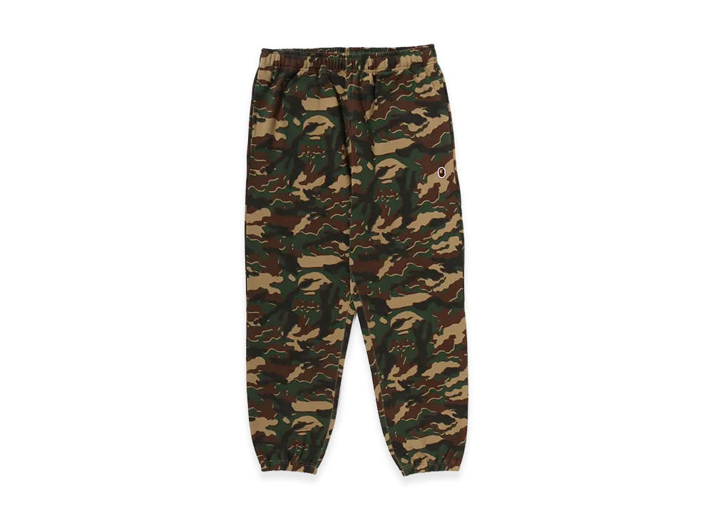 A BATHING APE Glitch Woodland Camo Relaxed Fit Sweat Pants "Green"