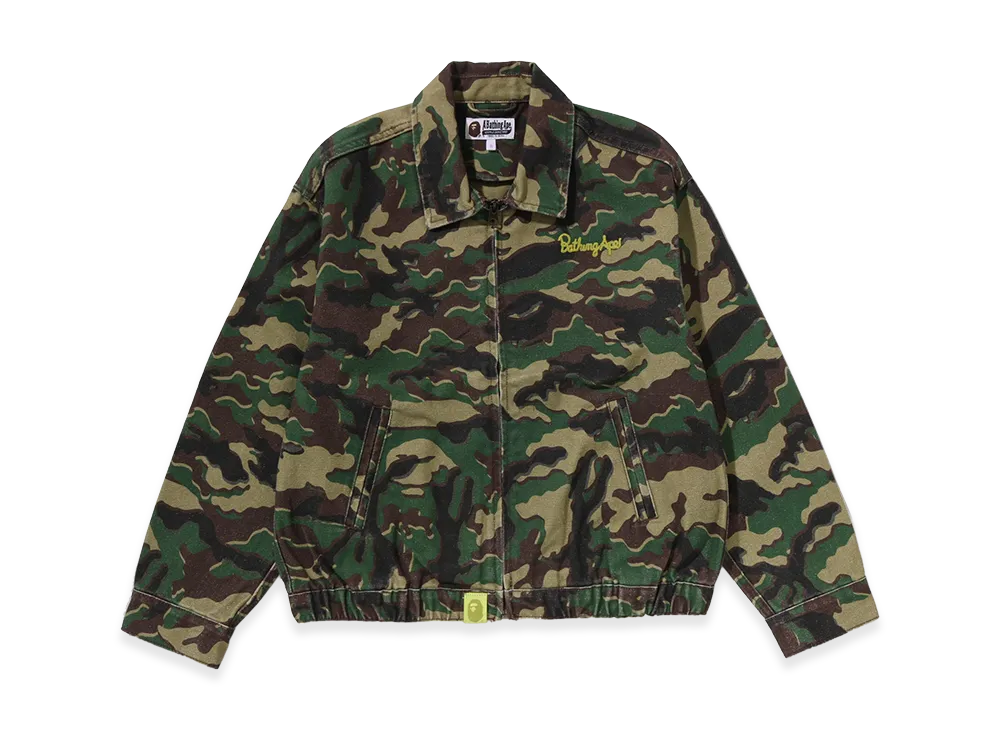 A BATHING APE Women's Glitch Woodland Camo Bathing Ape Logo Worker Jacket "Green"
