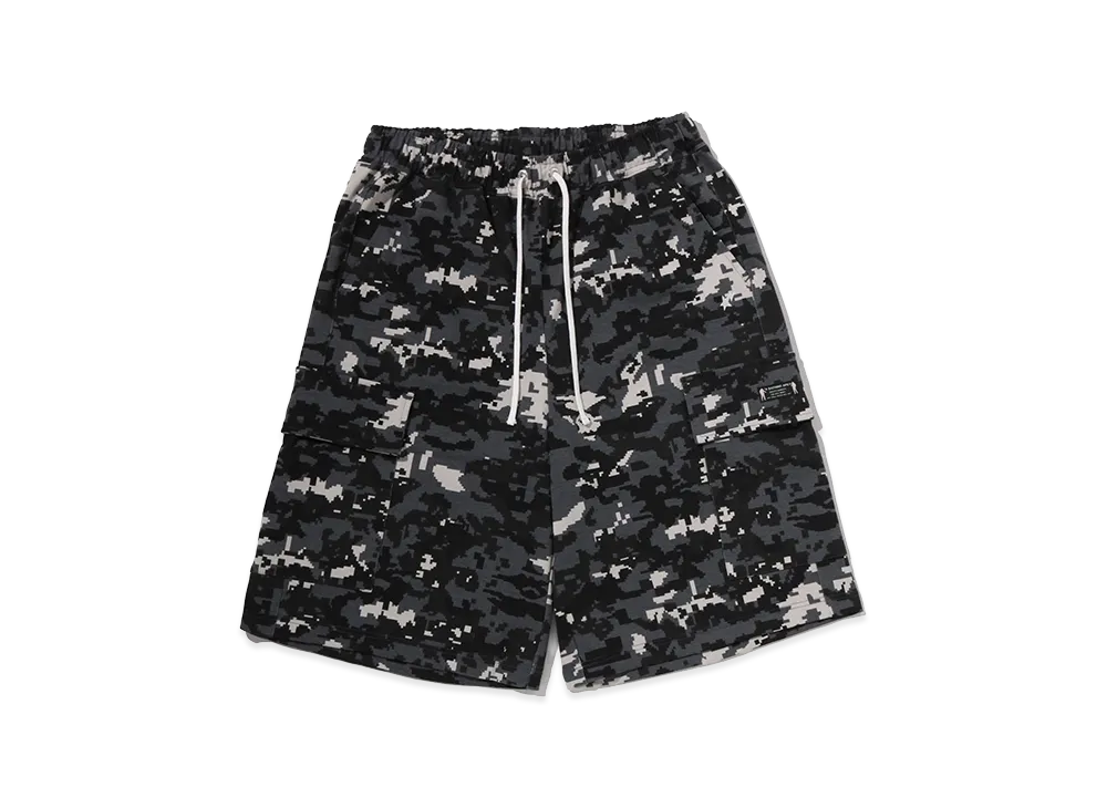 A BATHING APE Multi Pixel Camo Bape Sta Logo Cargo
Relaxed Fit Sweat Shorts "Black"