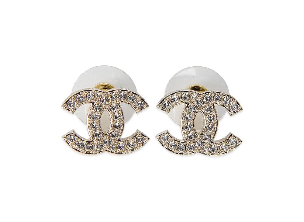 CHANEL Earrings "Gold"