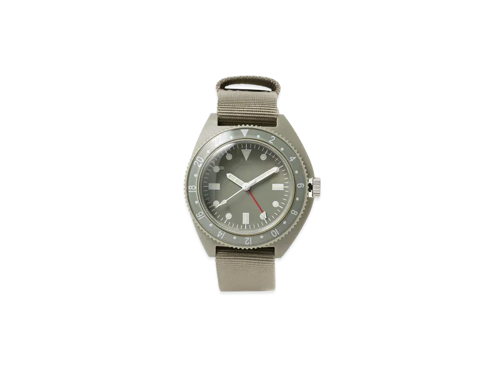 BEAMS MIL Travel Watch Type-P24 "Sage"