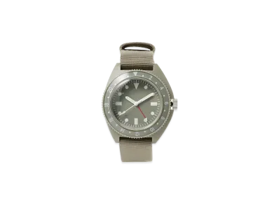 BEAMS MIL Travel Watch Type-P24 "Sage"