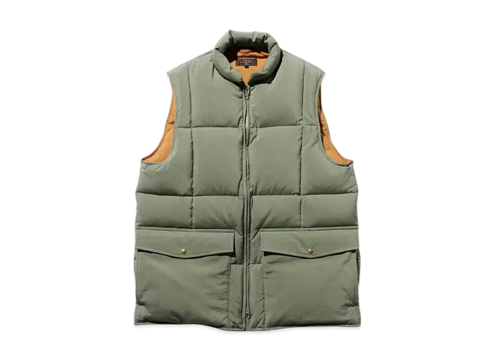BEAMS Down Vest Nylon Oxford "Olive"
