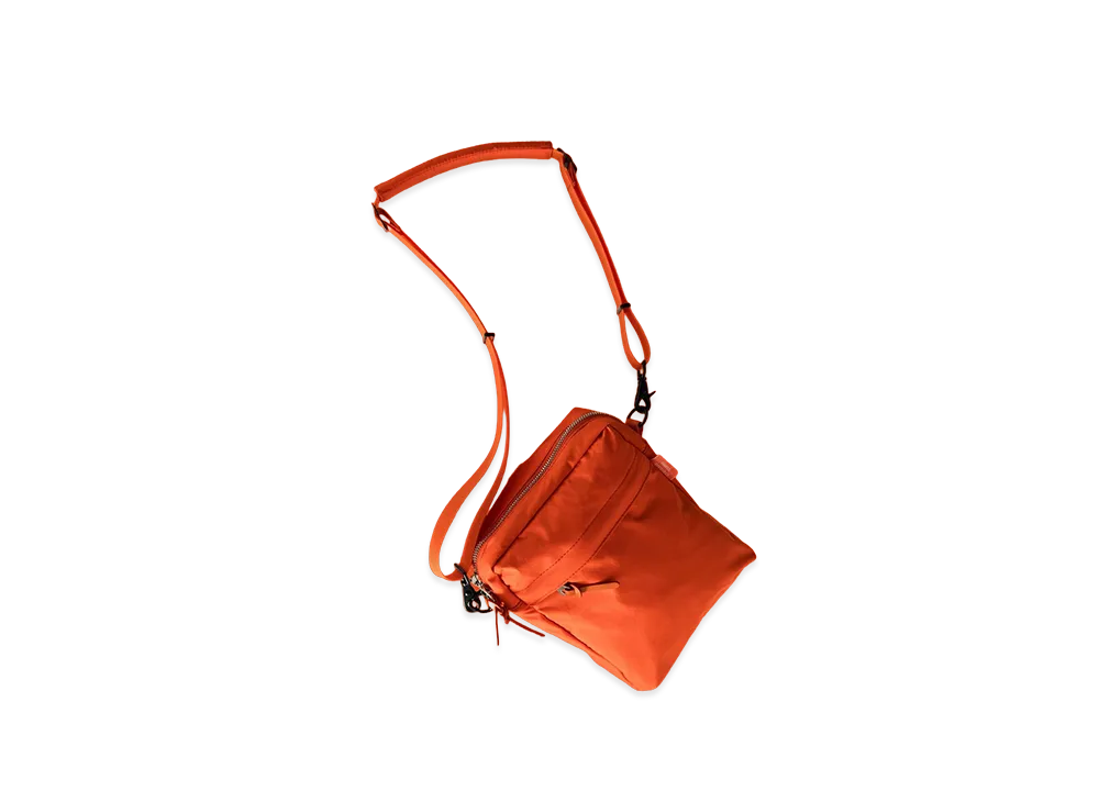 BEAMS PLUS x STANDARD SUPPLY Weekend Tall Shoulder Bag "Beams Orange"