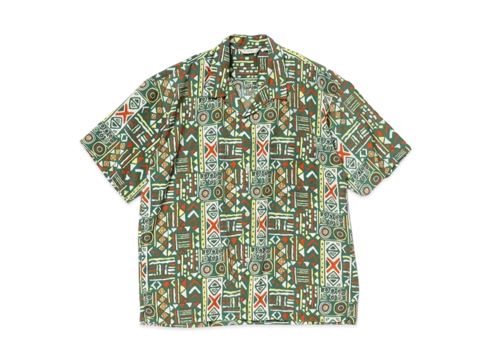 BEAMS Geometric Print Open Collar Shirt "Green"