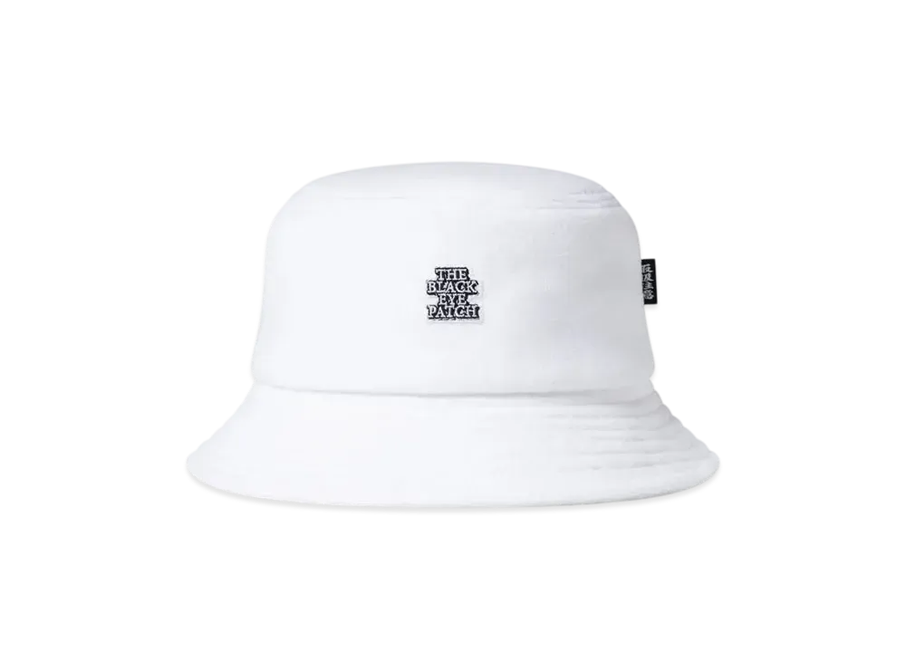 BlackEyePatch OG Label Fleece Bucket Hat "White"