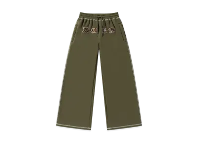 BlackEyePatch HWC Fur Patched Double Stitch Sweat Pants "Khaki"