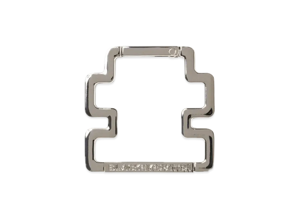 BlackEyePatch Og Label Shaped Carabiner "Silver"