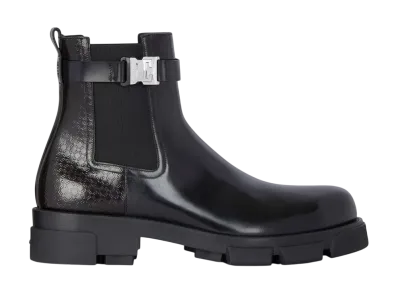 GIVENCHY Terra Chelsea Boots In Leather "Black"