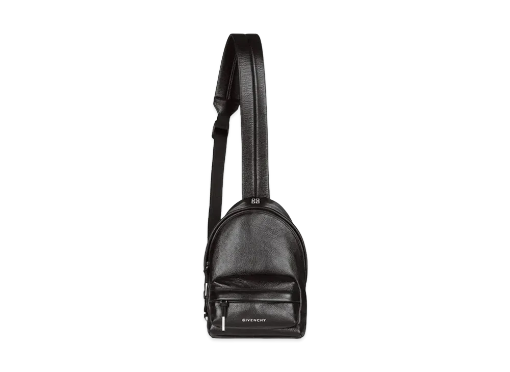 GIVENCHY Small Essential U Backpack In Grained Leather "Black"