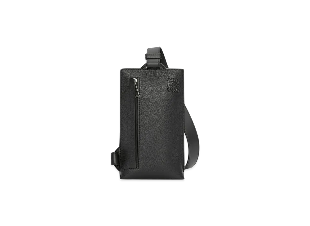 LOEWE Vertical T Pocket "Black"