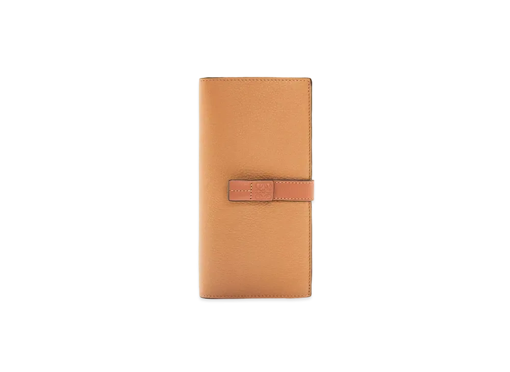 LOEWE Large Vertical Wallet in Grained Calfskin "Toffee/Tan"