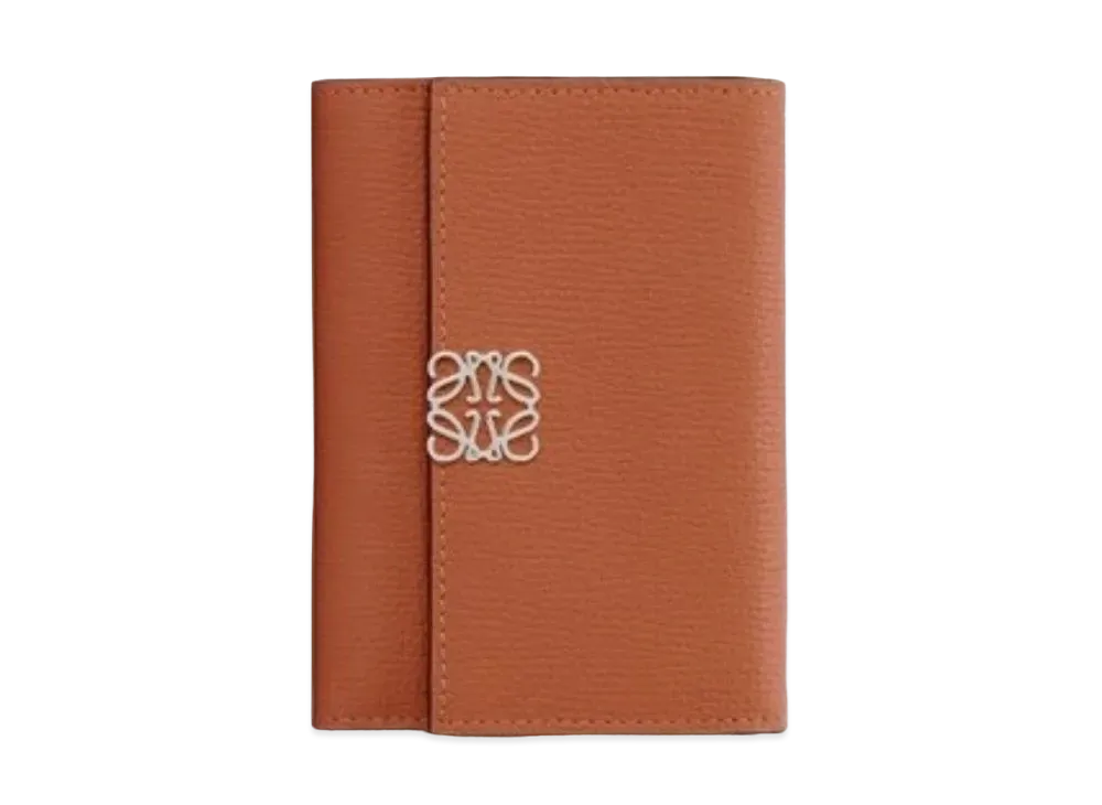 LOEWE Anagram Vertical Wallet Small Pebble Grain Calf "Tan"
