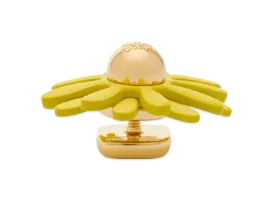 LOEWE Flower Pin "Yellow"