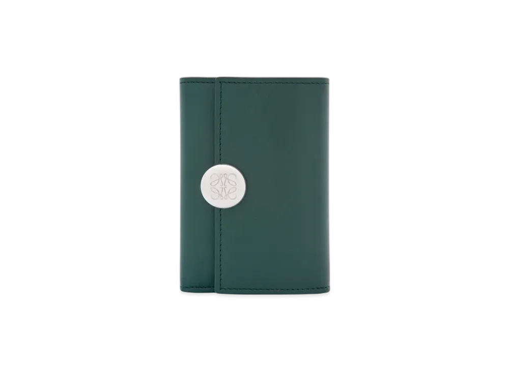 LOEWE Pebble Vertical Wallet Small "Deep Forest"