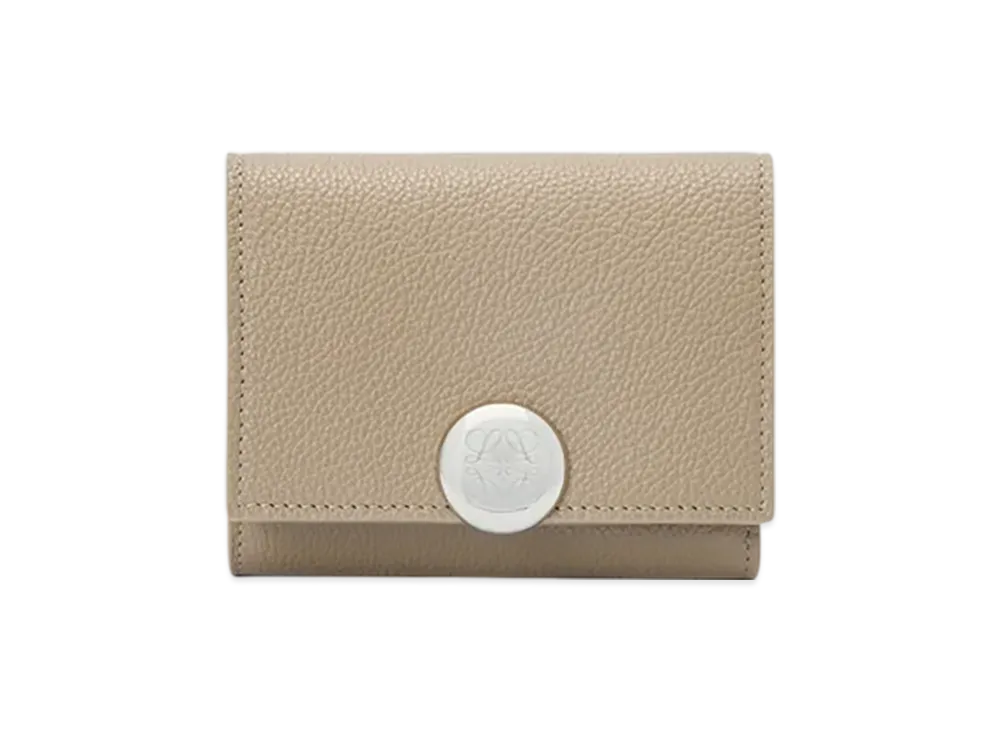 LOEWE Pebble Trifold Wallet "Clay"