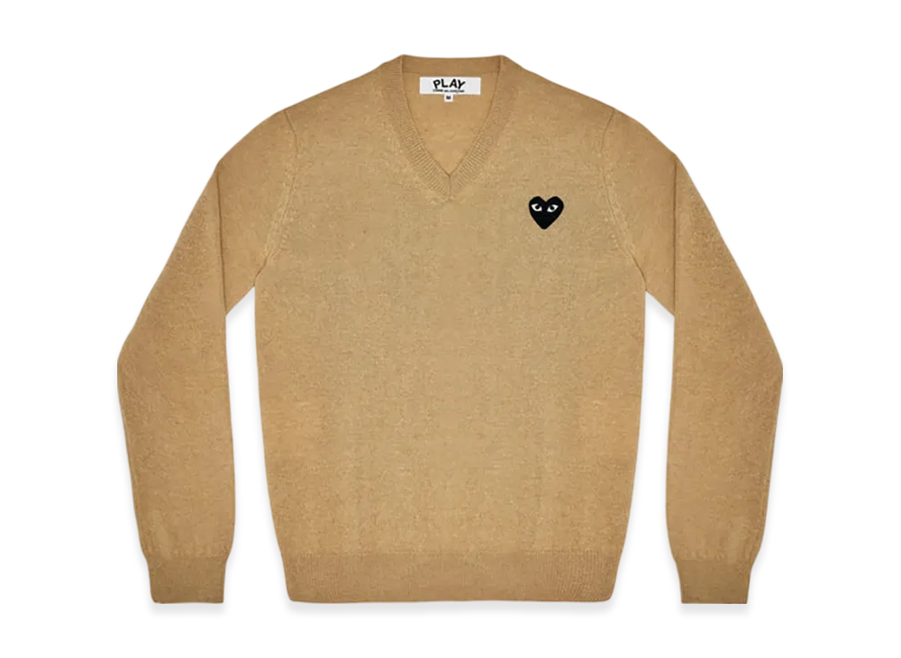 COMME des GARCONS PLAY Unisex V-Neck Sweater "Top Light Camel"