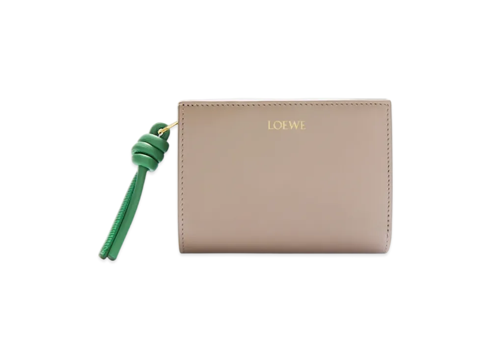 LOEWE Knot Compact Wallet "Sand/Tropical Green"