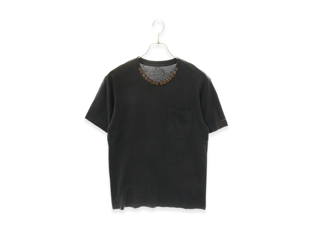 クロムハーツ オールドイングリッシュ ネックロゴ ファック Tシャツ "ブラック"