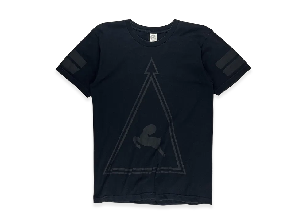 クロムハーツ フォティ ディアー ロゴ ティーシャツ "ブラック"