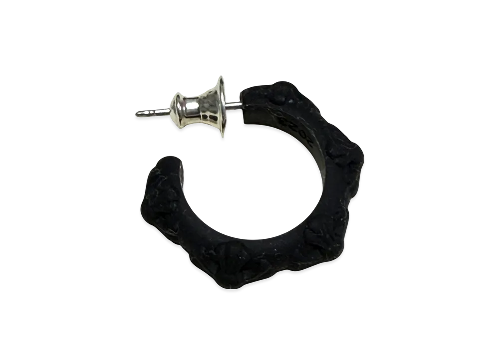 クロムハーツ クロムハーツ CHクロス シリコン フープ イヤリング "ブラック"