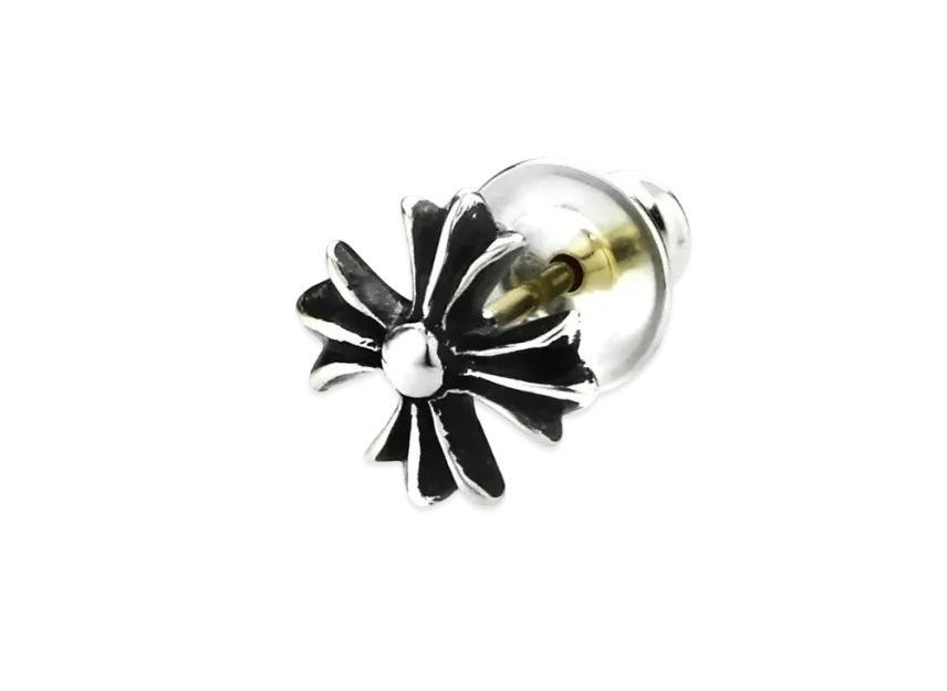 クロムハーツ #2 CHプラス スタッド ピアス クロムハーツ #2 CHプラス スタッド ピアス