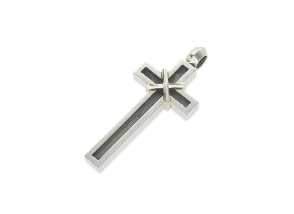 クロムハーツ スモール メイプルソープクロス ペンダントトップ "シルバー"