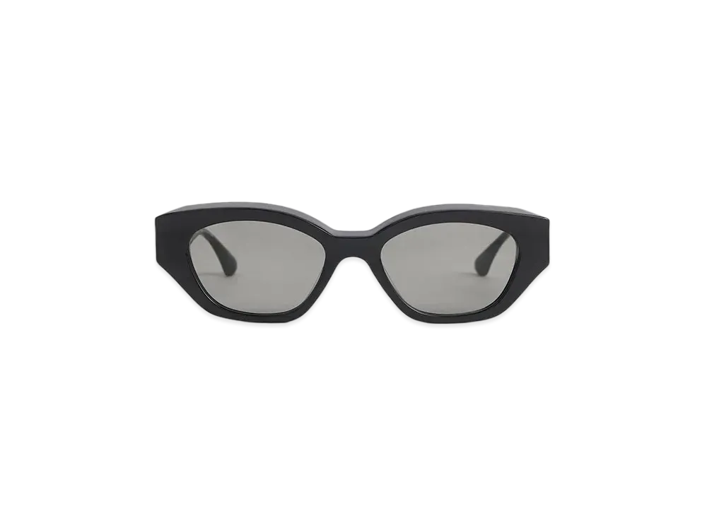 CHARLES & KEITH Recycled Acetate Sculptural Cat-Eye Sunglasses "Noir"