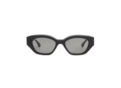 CHARLES & KEITH Recycled Acetate Sculptural Cat-Eye Sunglasses "Noir"