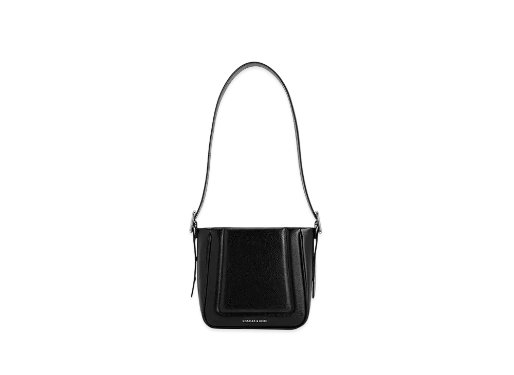 CHARLES & KEITH Petra Boxy Bucket Bag "Noir"