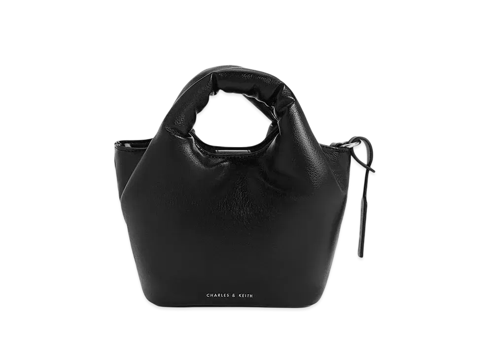 CHARLES & KEITH Yama Pad Chain Handle Bag "Noir"