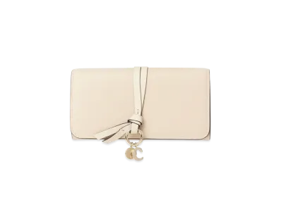 Chloe Alphabet wallet with flap in grained leather "Sweet Beige"