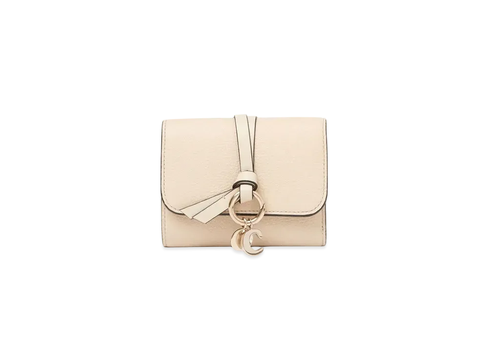 Chloe Small Alphabet tri-fold in grained leather "Sweet Beige"