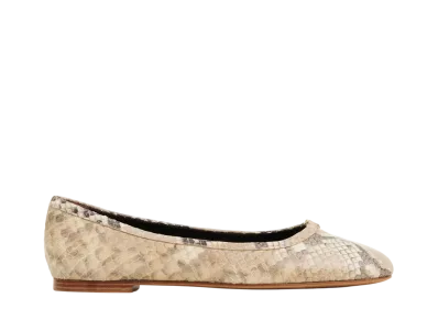 Chloe Women's Marcie ballerina "Misty Beige"