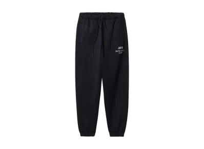 Carhartt WIP x New Balance Sculpture Center Sweatpant "Black"