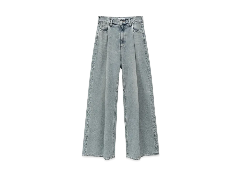 CLANE x Suzu Hirose Tuck Wide Denim Pants "Ice Blue"