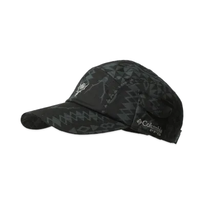 Columbia x SOUTH2 WEST8 Log River Cap "Black Native"