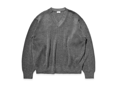 CLESSTE Fine Wool V-Neck Knit Pullover "Gray"