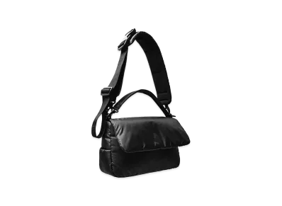 CLESSTE Padded Flap Holiday Bag "Black"